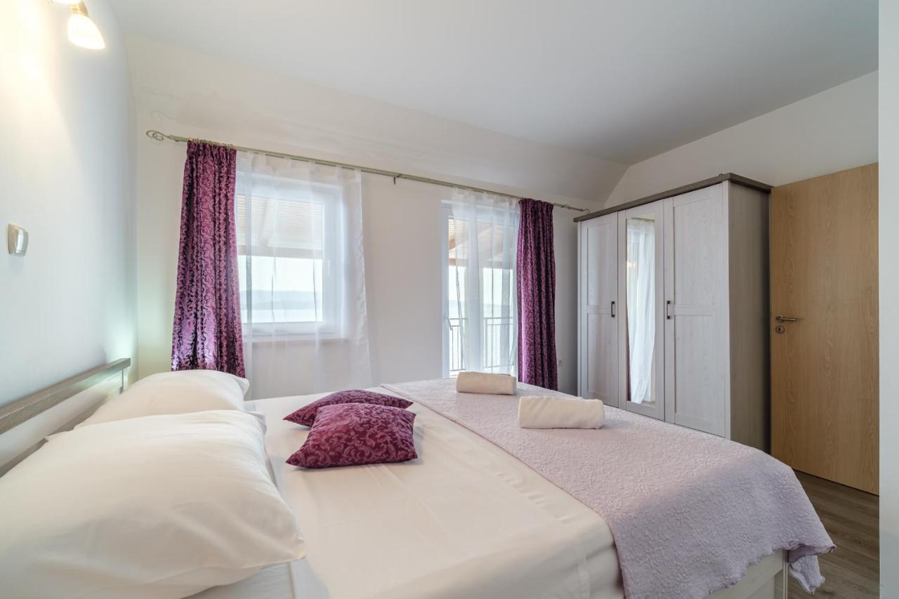 Rooms Plaza Divuje Murvica  Bagian luar foto